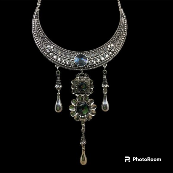 Victorian Style Floral Rhinestone Silver Tone Dangling Collar Necklace - Picture 3 of 10